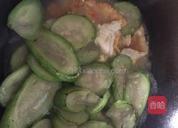 荷包蛋焖丝瓜的做法图解4