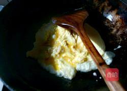 蒜苔炒鸡蛋的做法图解4