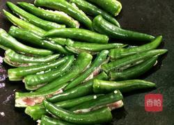 瘦肉酿辣椒的做法图解6