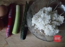 米饭鸡蛋饼的做法图解1
