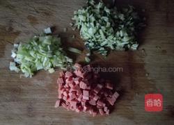 米饭鸡蛋饼的做法图解2