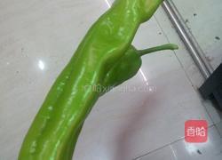青椒炒菜花的做法图解2
