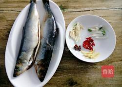 红烧鲅鱼的做法图解1