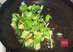 尖椒牛柳的做法图解3