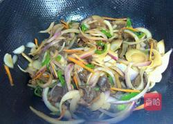 洋葱炒鹅杂的做法图解5