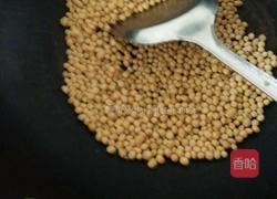 黄豆炒鸭肉的做法图解3