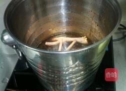 广式豉油皇鸡脚的做法图解3