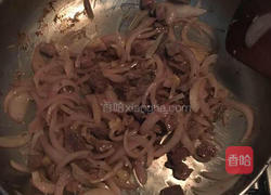 焗烤牛肉土豆泥的做法图解3