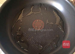 黑煎饼果子的做法图解3