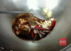 红烧鲤鱼的做法图解3