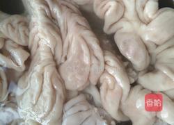 粉蒸肥肠的做法图解2