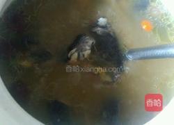 花胶乌鸡汤的做法图解4