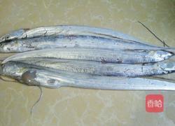 清蒸珍珠带鱼的做法图解1