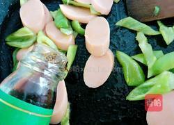 尖椒炒火腿的做法图解6