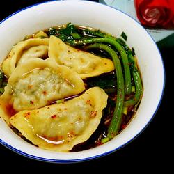 煮冻水饺（山芹菜猪肉馅）