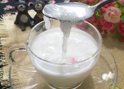 牛奶燕窝--美容养颜促睡眠