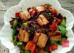 梅菜干炒五花肉的做法图解7