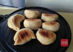 老坛酸菜鸡肉锅贴的做法图解9