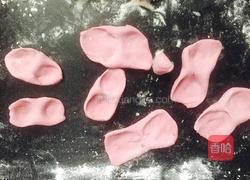 双鱼戏花的做法图解9