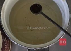 鲜榨西瓜汁的做法图解2