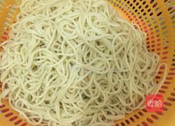 非正宗的炸酱面的做法图解1