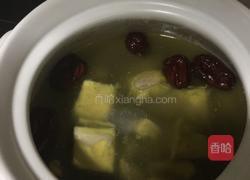 榴莲壳煲鸡汤的做法图解2