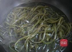 凉拌海带丝的做法图解2