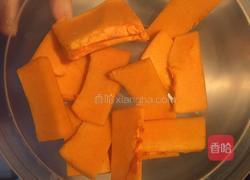 小米南瓜粥的做法图解1