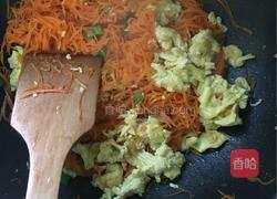 胡萝卜丝炒鸡蛋的做法图解9