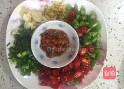 香辣小鱼的做法图解2