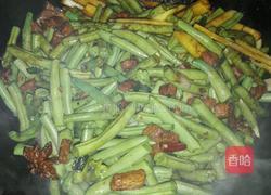 豆角土豆肉焖面的做法图解3