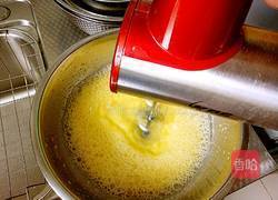 电饭煲蛋糕的做法图解4