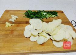 儿时味道 洋芋汤的做法图解1