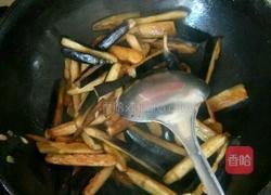 咸鱼炖茄子的做法图解5