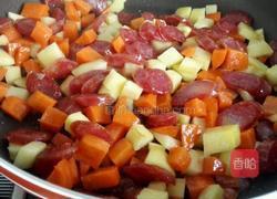 腊肠土豆焖饭的做法图解5