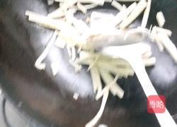 猪肉焖黄豆的做法图解3