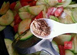 西葫芦炒鸡蛋的做法图解6