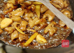 青椒炒肥肠的做法图解15