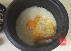 芦笋鱿鱼黄金炒的做法图解1