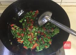 芦笋鱿鱼黄金炒的做法图解7