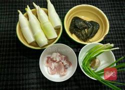 鲜笋炒虾仁的做法图解1