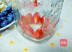 水果谷物酸奶杯的做法图解3