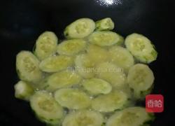 紫苏煎黄瓜的做法图解4