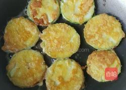 香煎孜然西葫芦的做法图解5