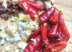 简单的素炒生菜的做法图解1