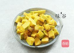 南瓜小米粥的做法图解2