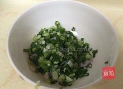 葱花手抓饼。的做法图解2