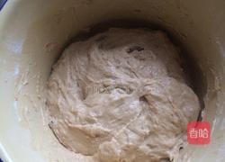 红糖葡萄干发糕的做法图解3