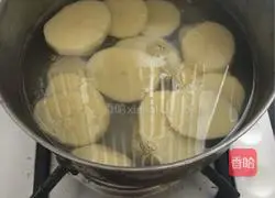 Illustration of how to make baked mashed potatoes 1