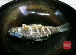 豆瓣鲫鱼的做法图解5